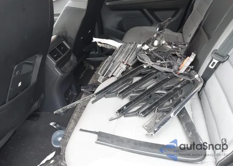 2024 Volkswagen Atlas Cross Sport 2.0T Sel R-Line из США, поврежденный, VIN 1V2AE2CA3RC230986